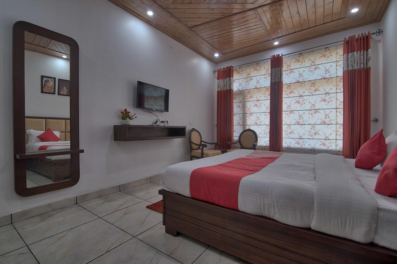Oyo 13755 Woodstock Inn ดัลเฮาซี ภายนอก รูปภาพ